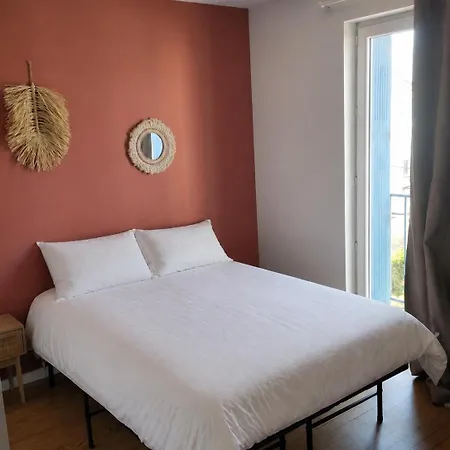 2 Chambres, Centre Ville, Proche Apartmán *